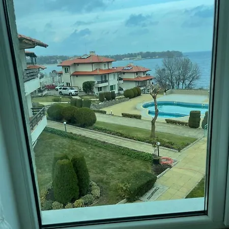 Caprice In Lozenec Kiten (Burgas)