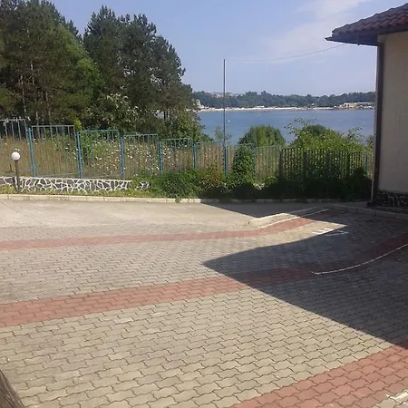 Apartman Caprice In Lozenec *