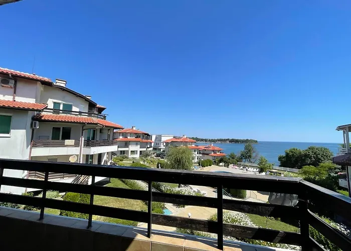 Caprice In Lozenec 希典