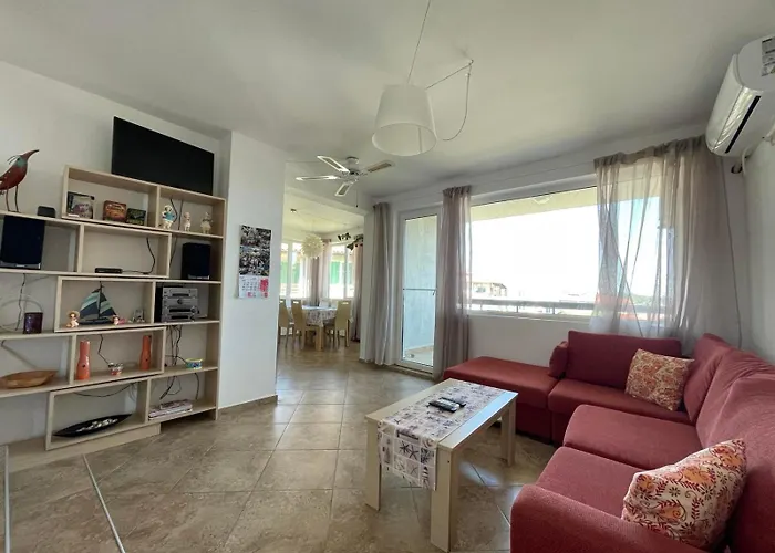 Caprice In Lozenec * 希典