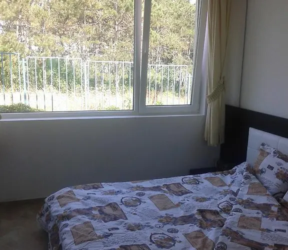 Caprice In Lozenec 希典